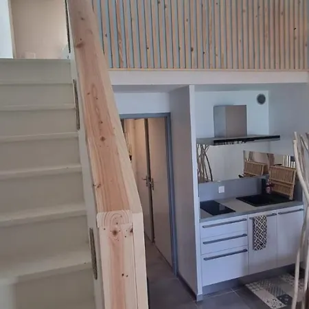 Apartment Duplex De Charme En Bord De Sanary-sur-Mer